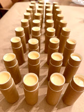 Load image into Gallery viewer, SELF CARE GIFT BOX