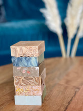 Load image into Gallery viewer, DELUXE NATURAL SOAP BOX