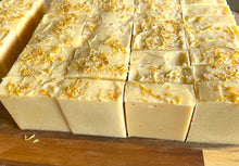 Load image into Gallery viewer, LEMONGRASS