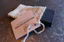 Load image into Gallery viewer, EXFOLIATING SOAP POUCH